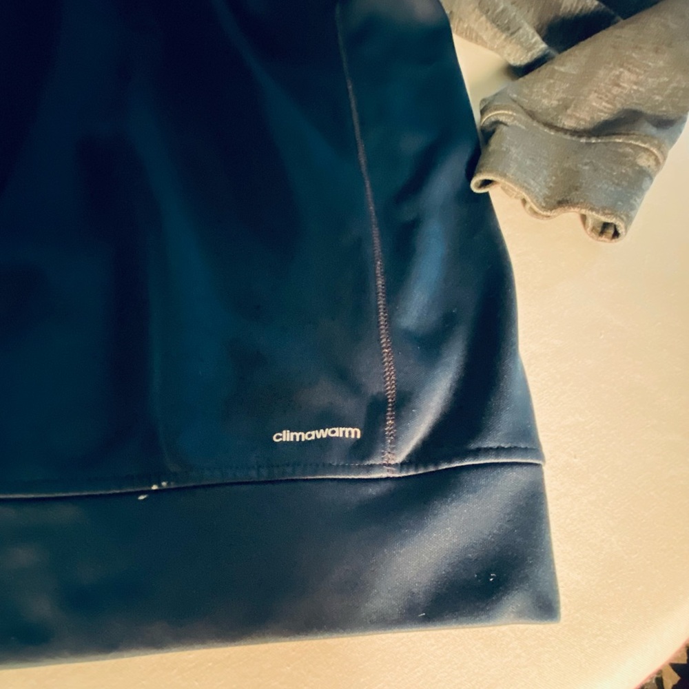 Adidas Men’s Climawarm Hoodie/Jacket size Medium color Navy Blue and Grey - Picture 11 of 15